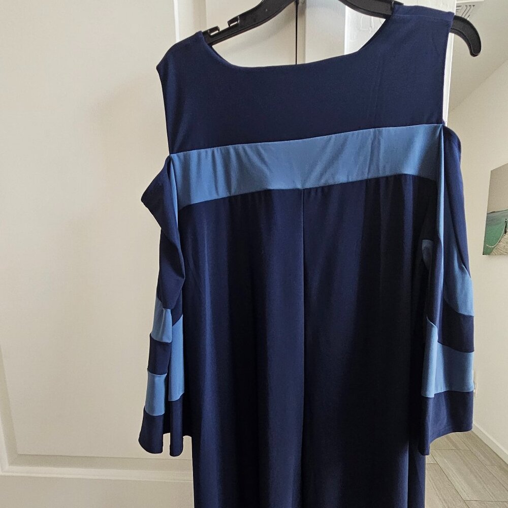 Nina Leonard, navy blue with light blue accents dress, size XL